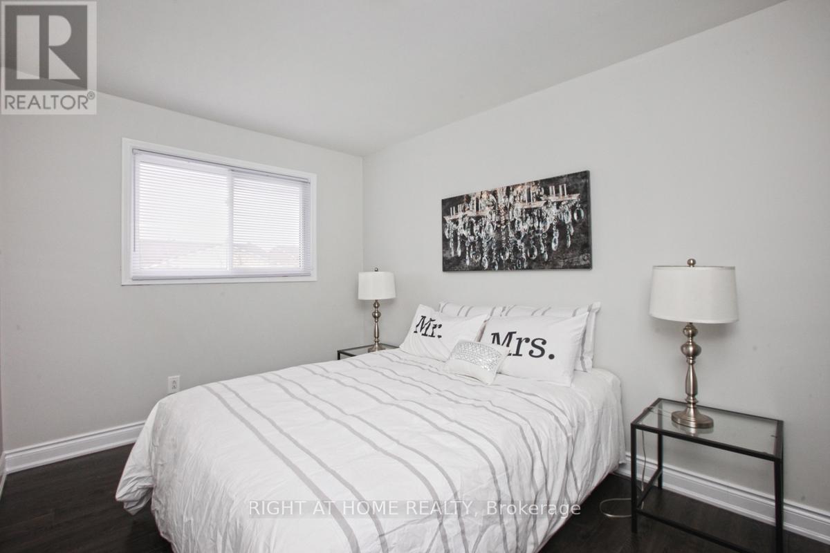 96 Simmons Boulevard, Brampton, Ontario  L6V 3V6 - Photo 9 - W12559016