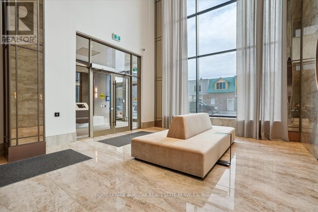 1201 - 2007 James Street, Burlington, Ontario  L7R 0G7 - Photo 4 - W12559142