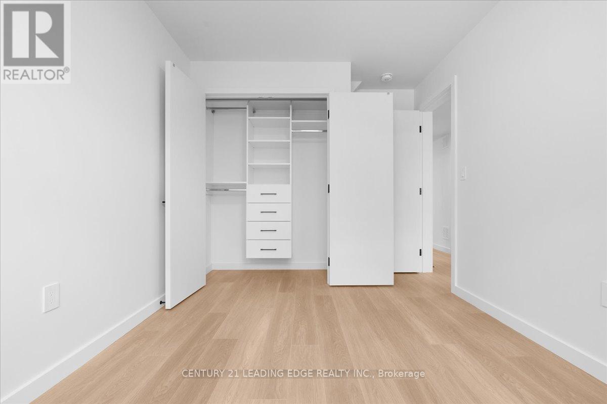 1 - 10 Summit Avenue, Toronto, Ontario  M6E 1X4 - Photo 16 - W12559184