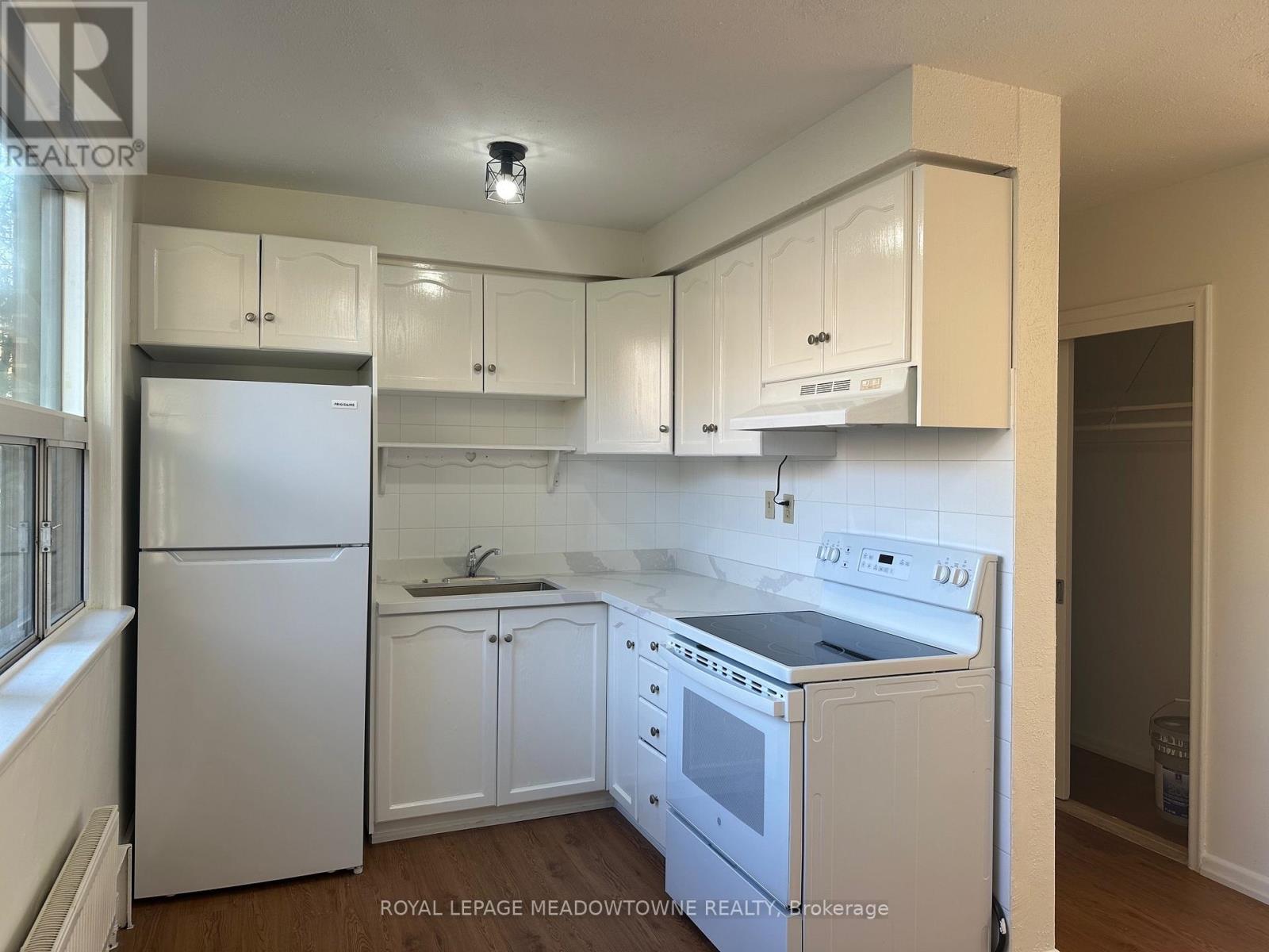 Unit 3 - 14 Vanevery Street, Toronto, Ontario  M8V 1Y6 - Photo 14 - W12559186