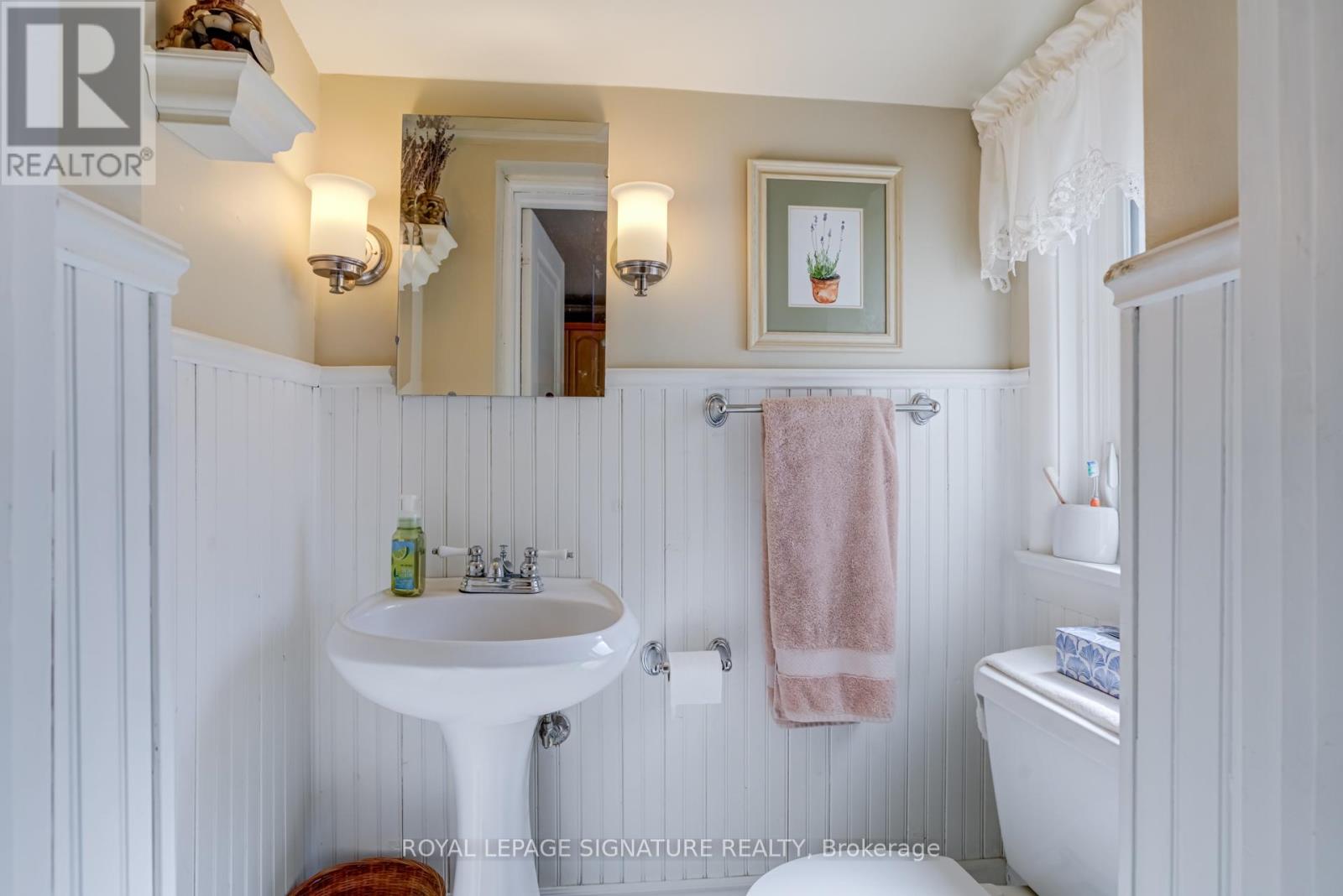 755 Maple Avenue, Burlington, Ontario  L7S 2K1 - Photo 13 - W12559204