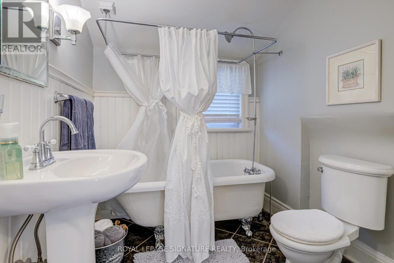 755 Maple Avenue, Burlington, Ontario  L7S 2K1 - Photo 17 - W12559204