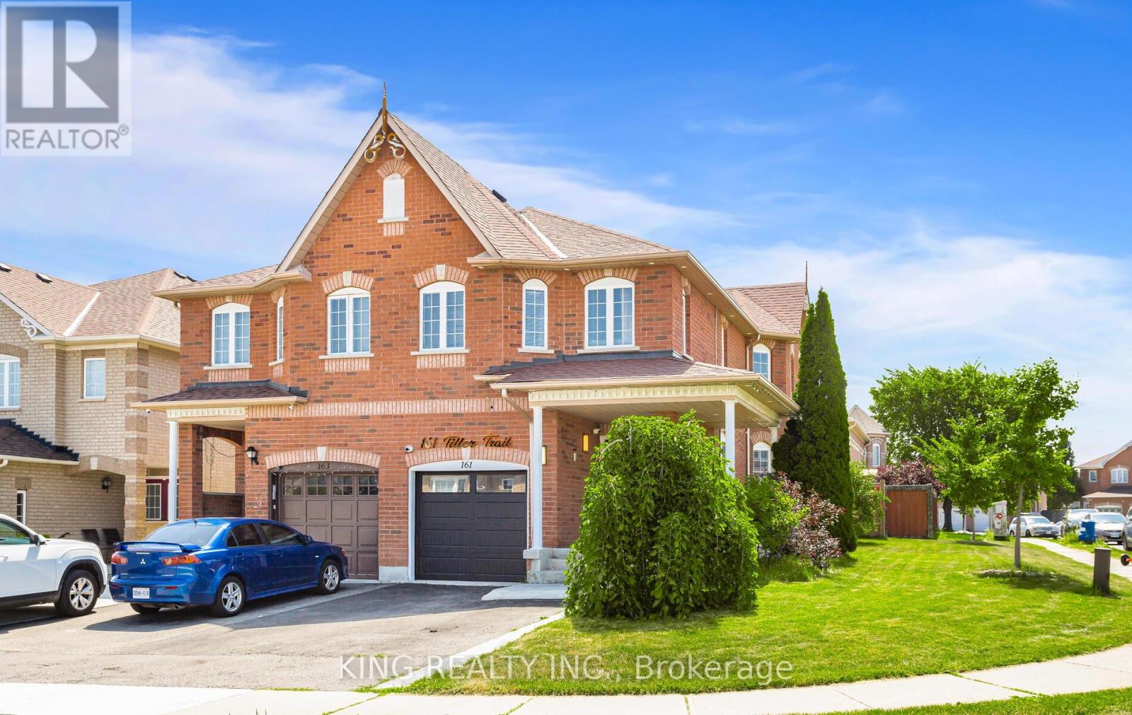 161 Tiller Trail, Brampton, Ontario  L6X 4S9 - Photo 3 - W12559208