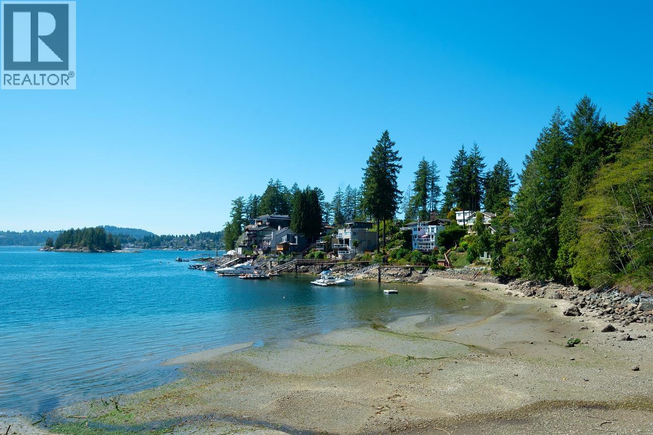 4855 Belcarra Bay Road, Port Moody, British Columbia  V3H 4N4 - Photo 8 - R3068701