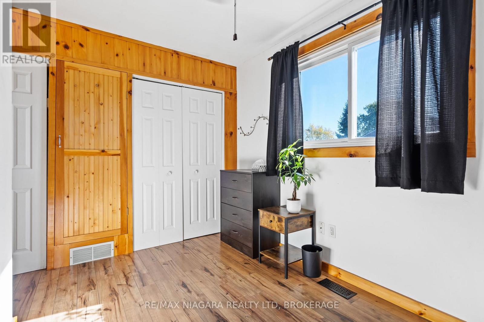 3465 East Main Street, Fort Erie, Ontario  L0S 1S0 - Photo 17 - X12559236