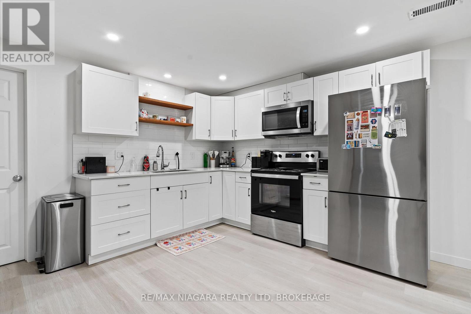 3465 East Main Street, Fort Erie, Ontario  L0S 1S0 - Photo 22 - X12559236