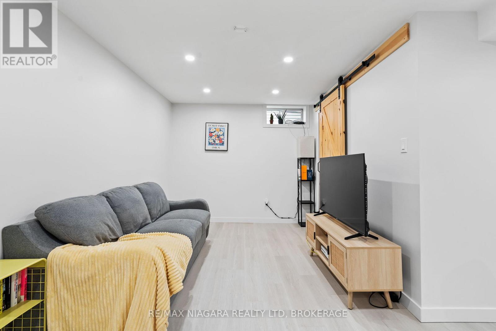 3465 East Main Street, Fort Erie, Ontario  L0S 1S0 - Photo 27 - X12559236