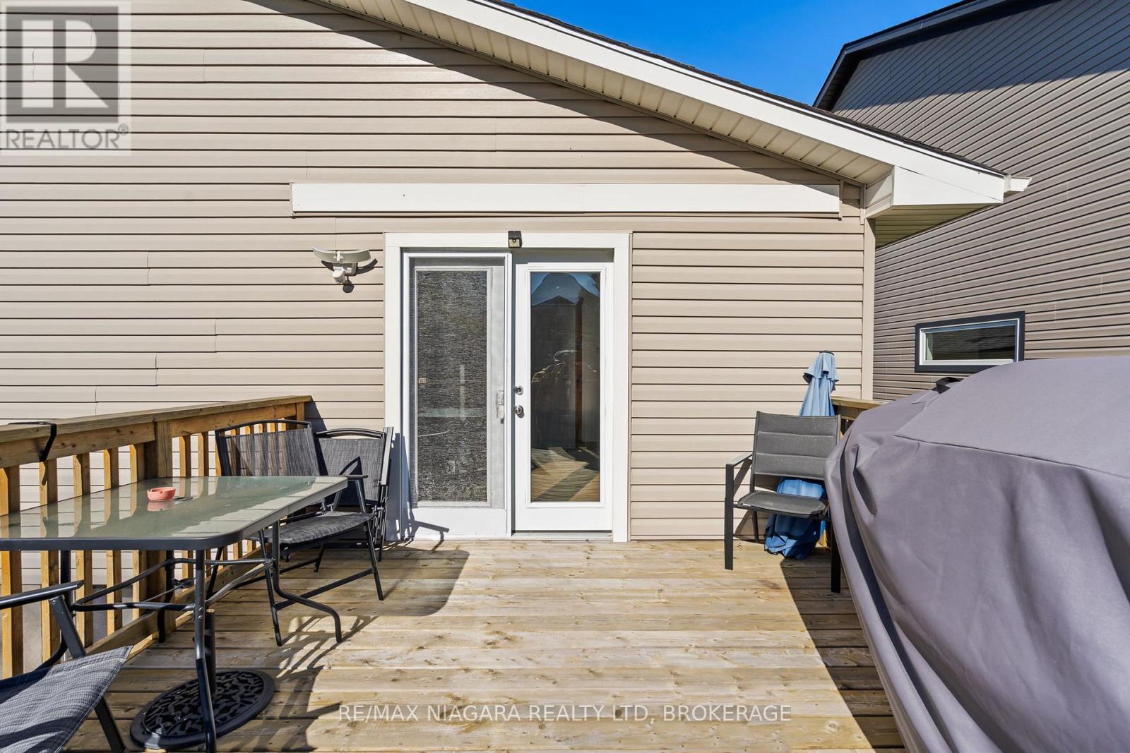 3465 East Main Street, Fort Erie, Ontario  L0S 1S0 - Photo 33 - X12559236