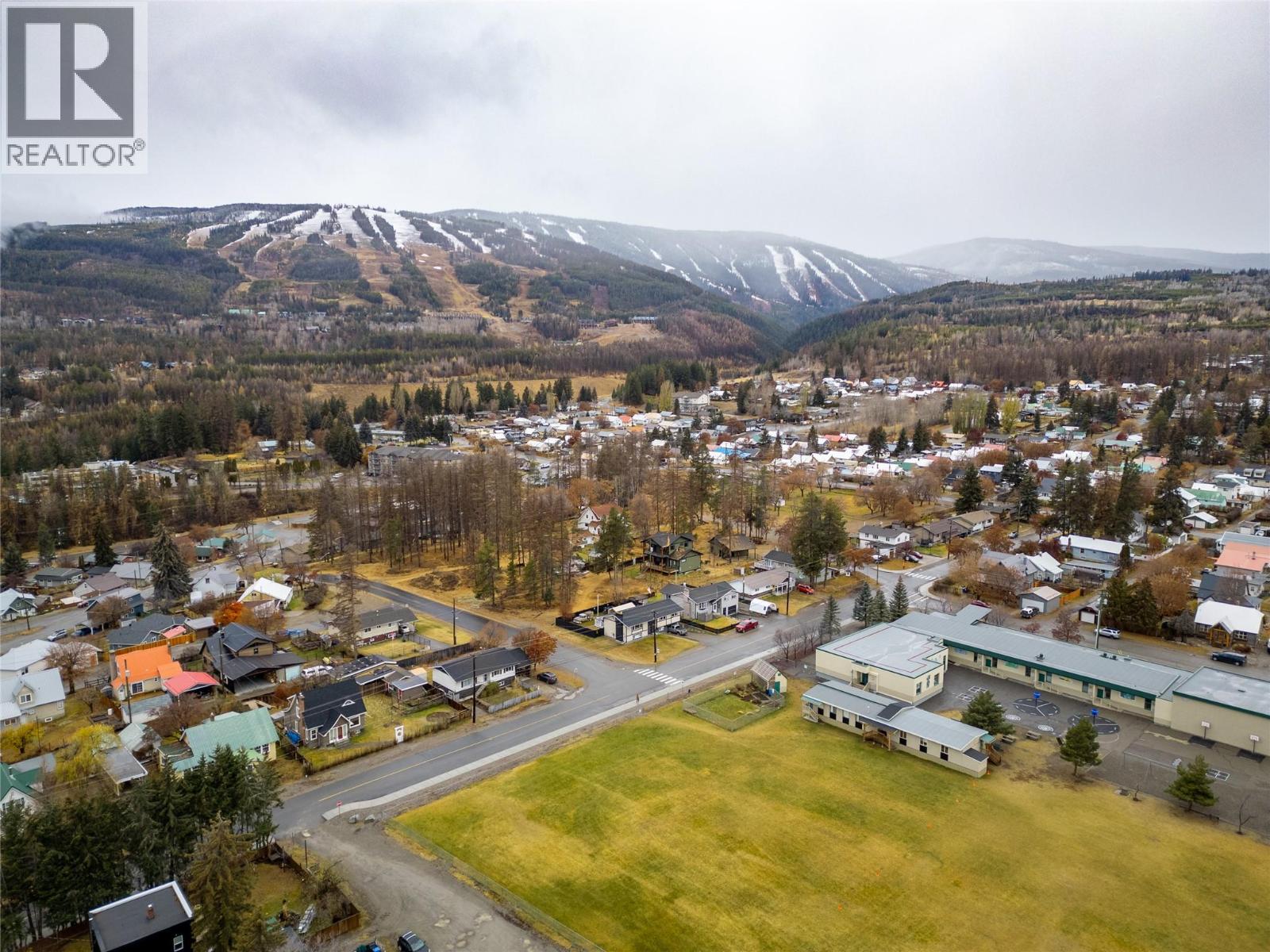 206 7th Avenue, Kimberley, British Columbia  V1A 2W7 - Photo 44 - 10369474