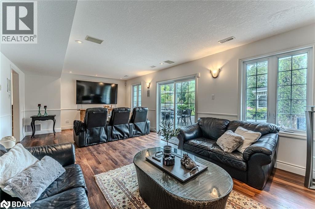 2 Mills Circle, Midhurst, Ontario  L9X 0J7 - Photo 13 - 40789380