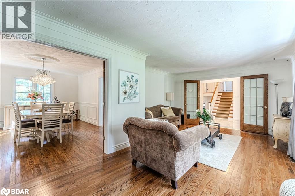 2 Mills Circle, Midhurst, Ontario  L9X 0J7 - Photo 6 - 40789380