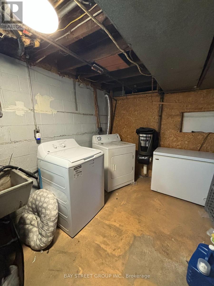 236 Beaver Street, Thorold, Ontario  L2V 1C1 - Photo 9 - X12525686