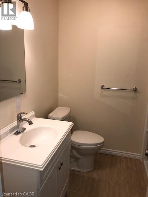 567 Chablis Drive, Waterloo, Ontario  N2T 2Y7 - Photo 8 - 40789294