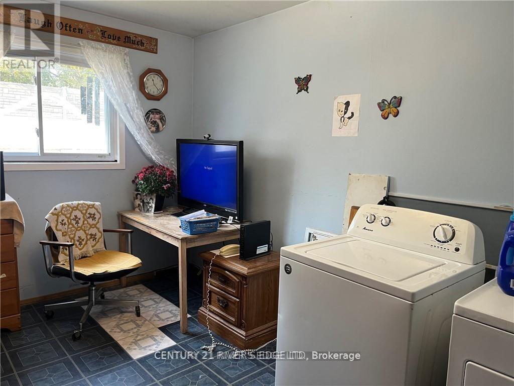 300 Victor Road, Prescott, Ontario  K0E 1T0 - Photo 5 - X12559288