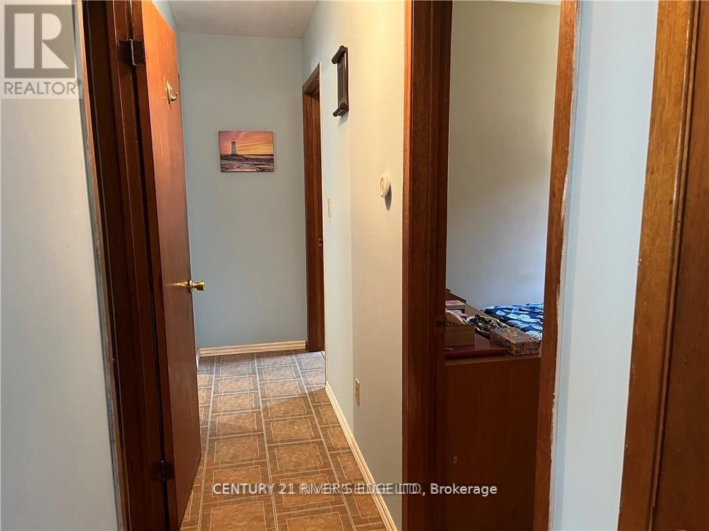 300 Victor Road, Prescott, Ontario  K0E 1T0 - Photo 8 - X12559288