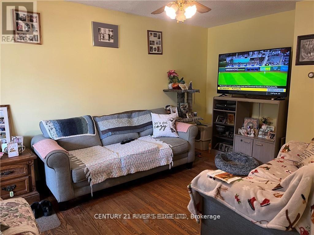 300 Victor Road, Prescott, Ontario  K0E 1T0 - Photo 9 - X12559288