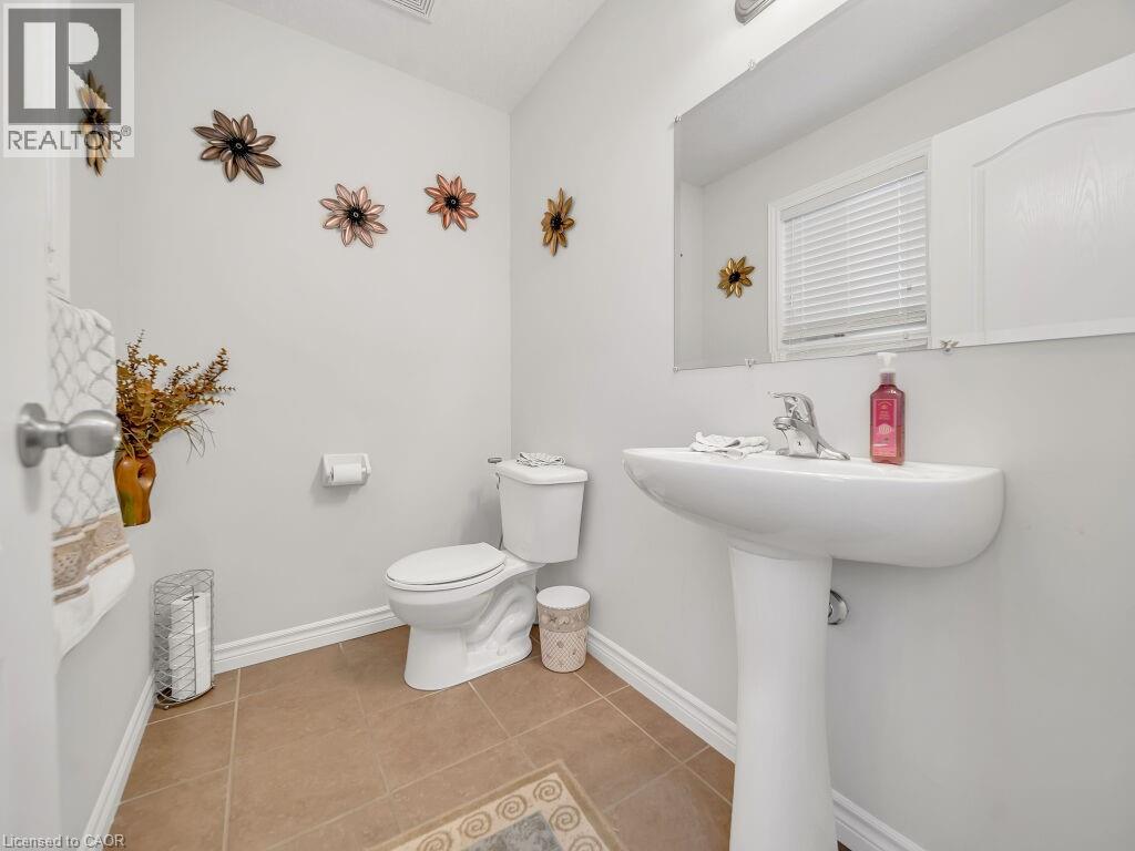 46 Woodbine Avenue, Kitchener, Ontario  N2R 1V1 - Photo 16 - 40788907