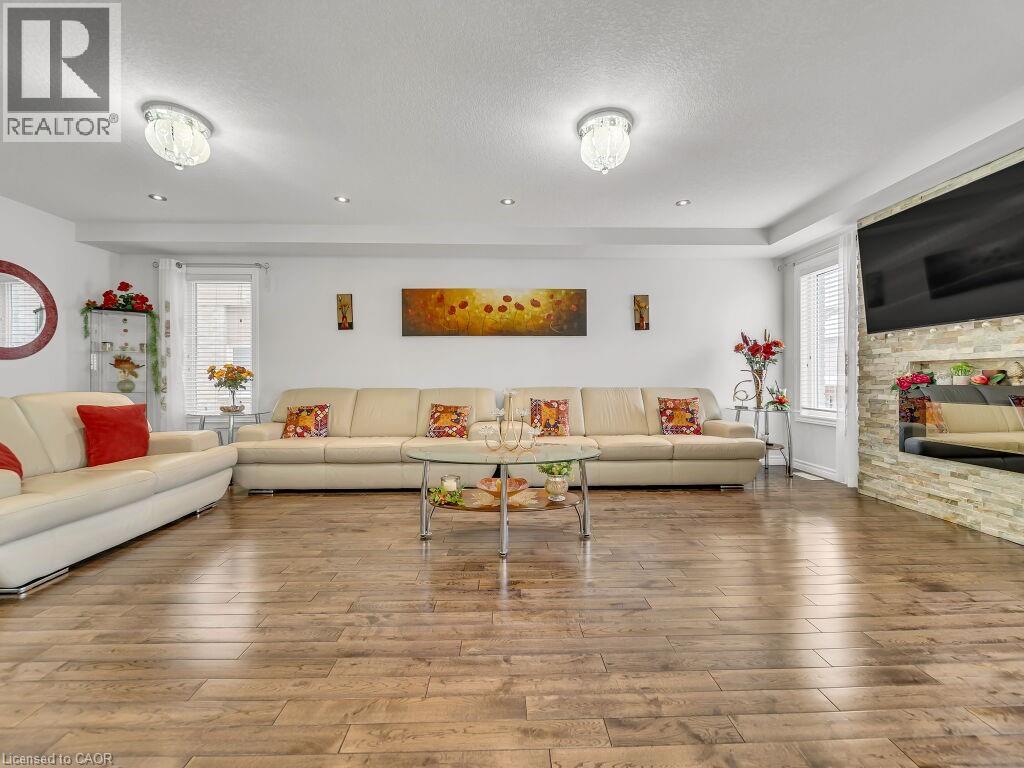 46 Woodbine Avenue, Kitchener, Ontario  N2R 1V1 - Photo 6 - 40788907