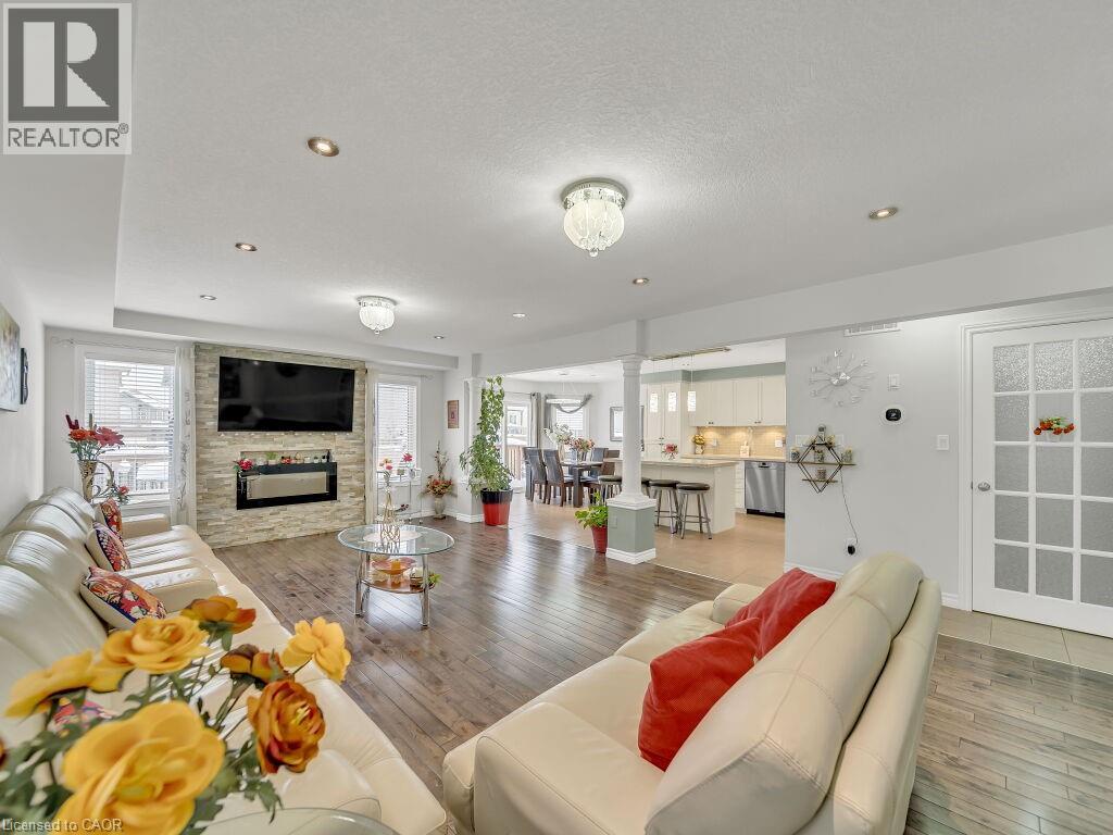 46 Woodbine Avenue, Kitchener, Ontario  N2R 1V1 - Photo 8 - 40788907