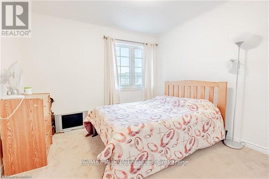 1381 Crossfield Avenue, Kingston, Ontario  K7P 0E7 - Photo 13 - X12559022