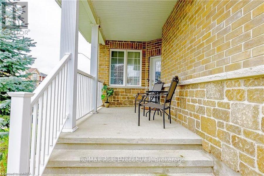 1381 Crossfield Avenue, Kingston, Ontario  K7P 0E7 - Photo 3 - X12559022