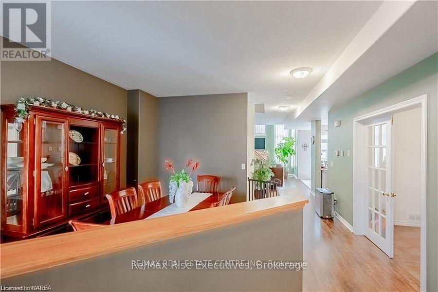 1381 Crossfield Avenue, Kingston, Ontario  K7P 0E7 - Photo 5 - X12559022