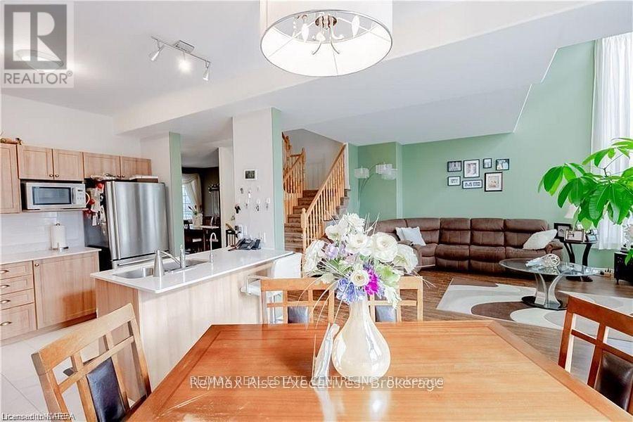 1381 Crossfield Avenue, Kingston, Ontario  K7P 0E7 - Photo 9 - X12559022