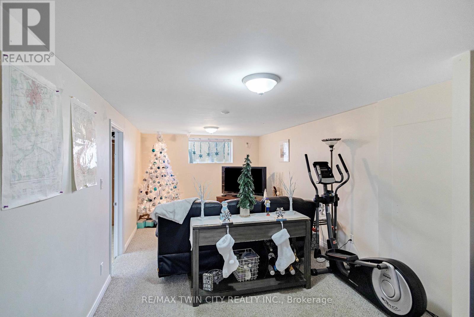 36 Valerie Court, Cambridge, Ontario  N3C 3H4 - Photo 23 - X12559028