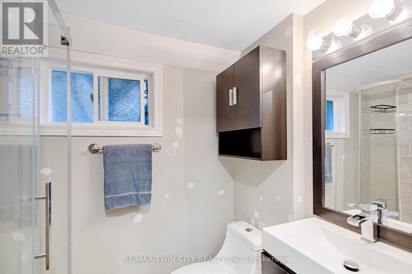 36 Valerie Court, Cambridge, Ontario  N3C 3H4 - Photo 30 - X12559028