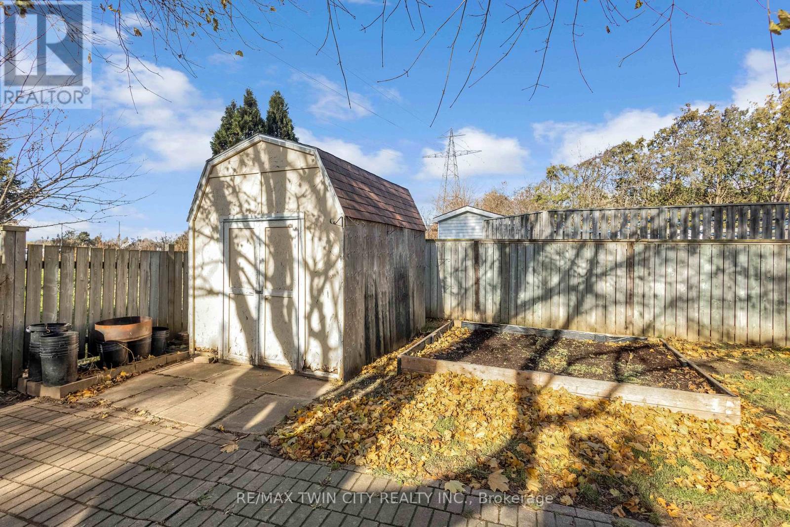 36 Valerie Court, Cambridge, Ontario  N3C 3H4 - Photo 37 - X12559028