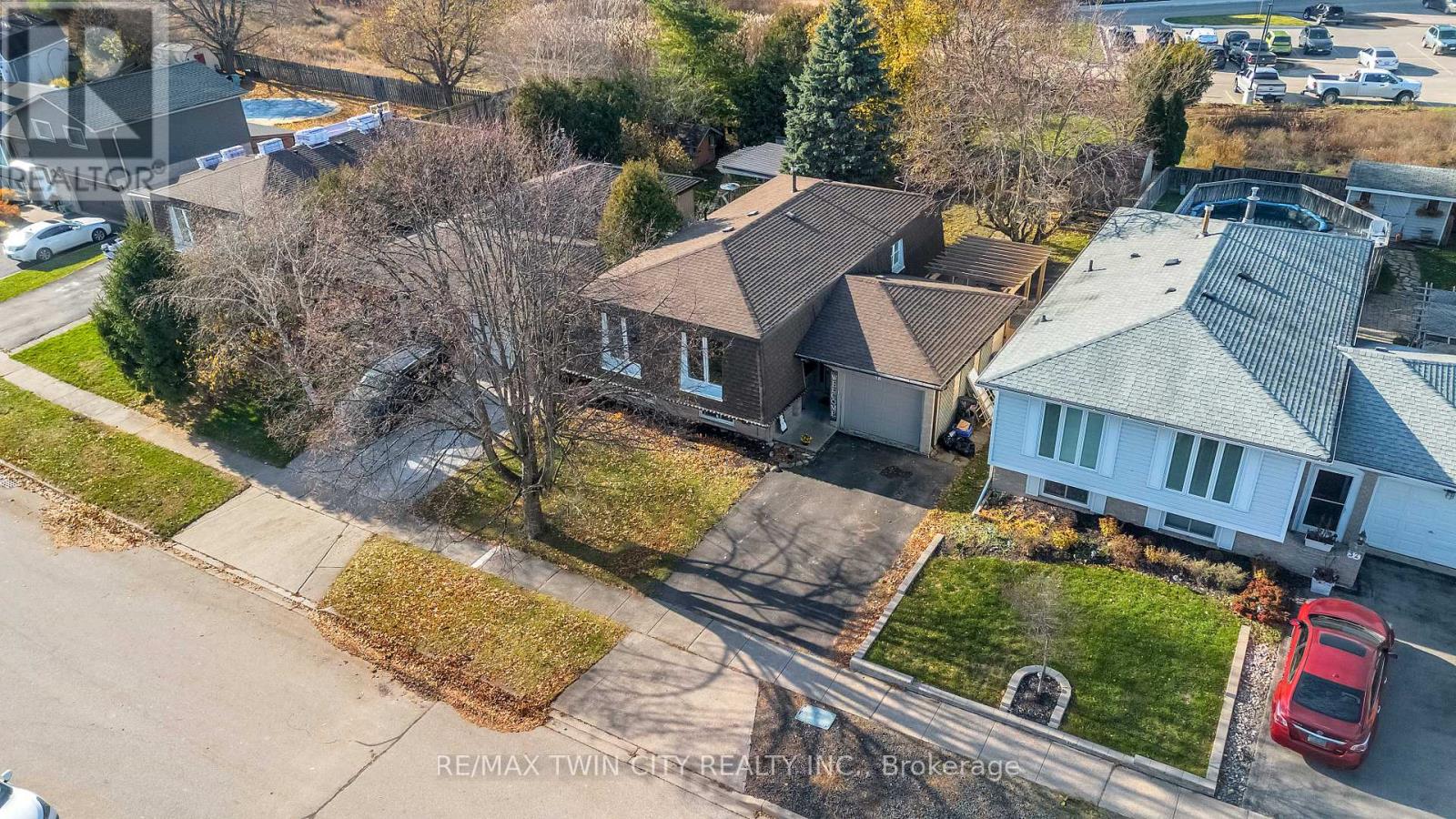 36 Valerie Court, Cambridge, Ontario  N3C 3H4 - Photo 40 - X12559028