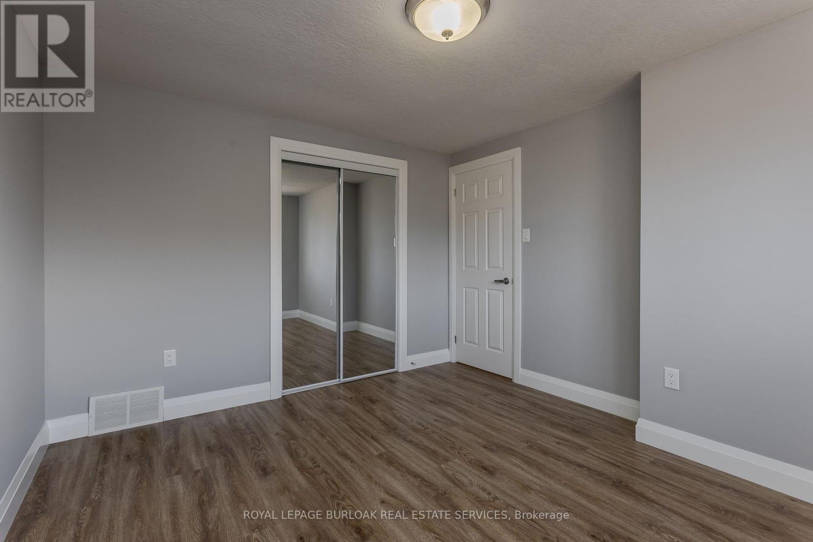 30 Graywood Road, Hamilton, Ontario  L9C 6K4 - Photo 17 - X12559058