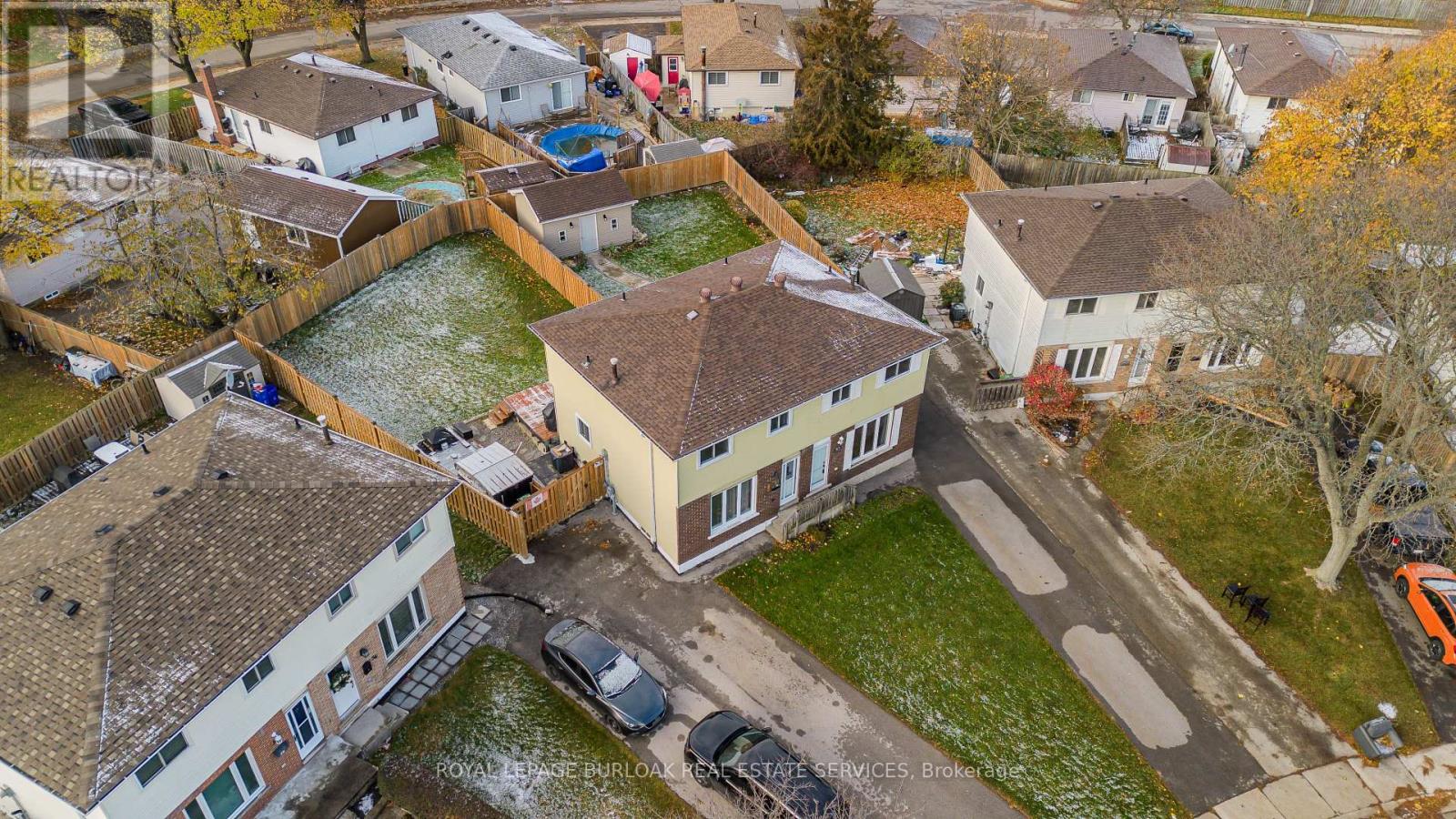 30 Graywood Road, Hamilton, Ontario  L9C 6K4 - Photo 2 - X12559058