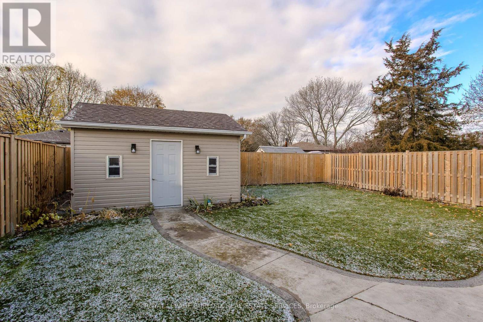 30 Graywood Road, Hamilton, Ontario  L9C 6K4 - Photo 34 - X12559058