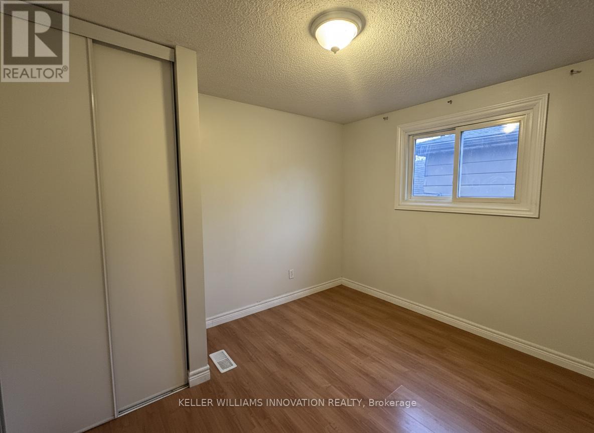 467 Drummerhill Crescent, Waterloo, Ontario  N2T 1G3 - Photo 8 - X12559066