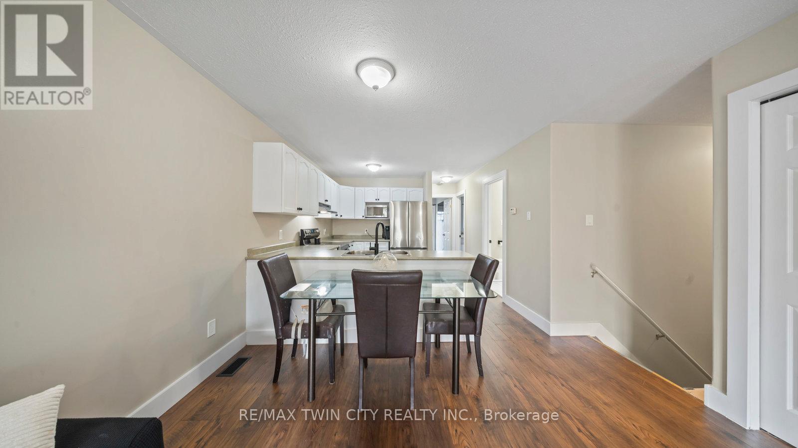 124 Marlborough Street, Brantford, Ontario  N3S 7Y2 - Photo 11 - X12559110