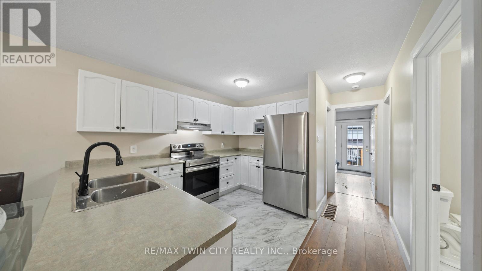 124 Marlborough Street, Brantford, Ontario  N3S 7Y2 - Photo 13 - X12559110