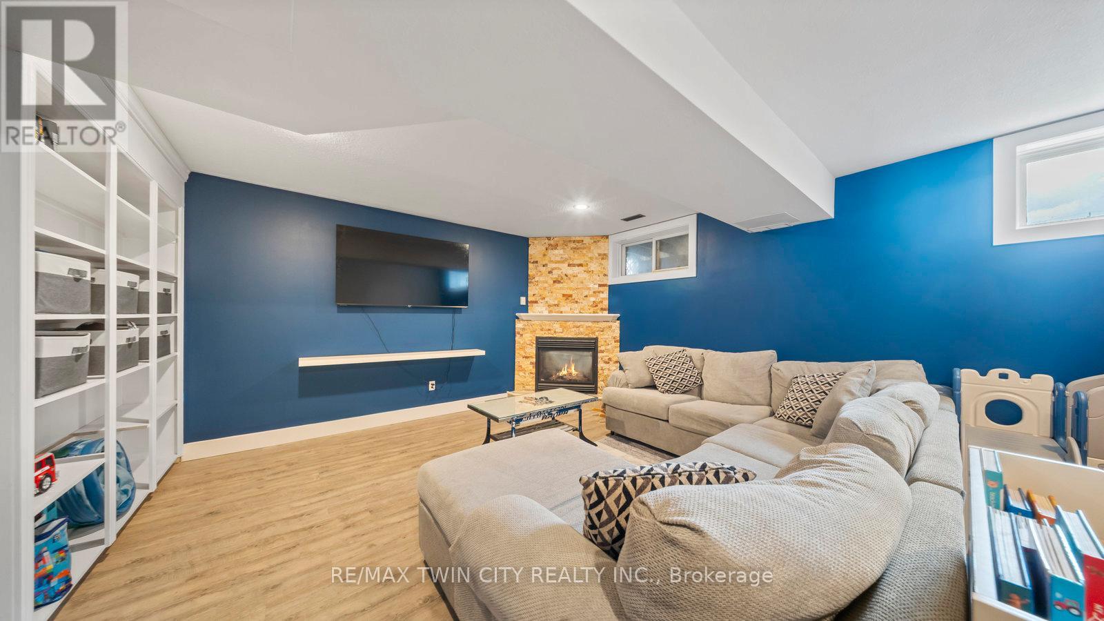 124 Marlborough Street, Brantford, Ontario  N3S 7Y2 - Photo 23 - X12559110