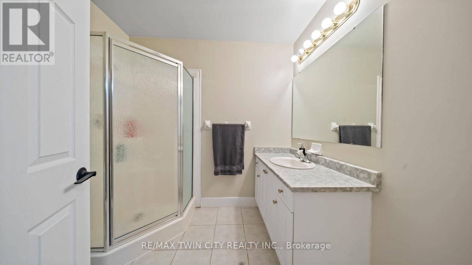 124 Marlborough Street, Brantford, Ontario  N3S 7Y2 - Photo 27 - X12559110