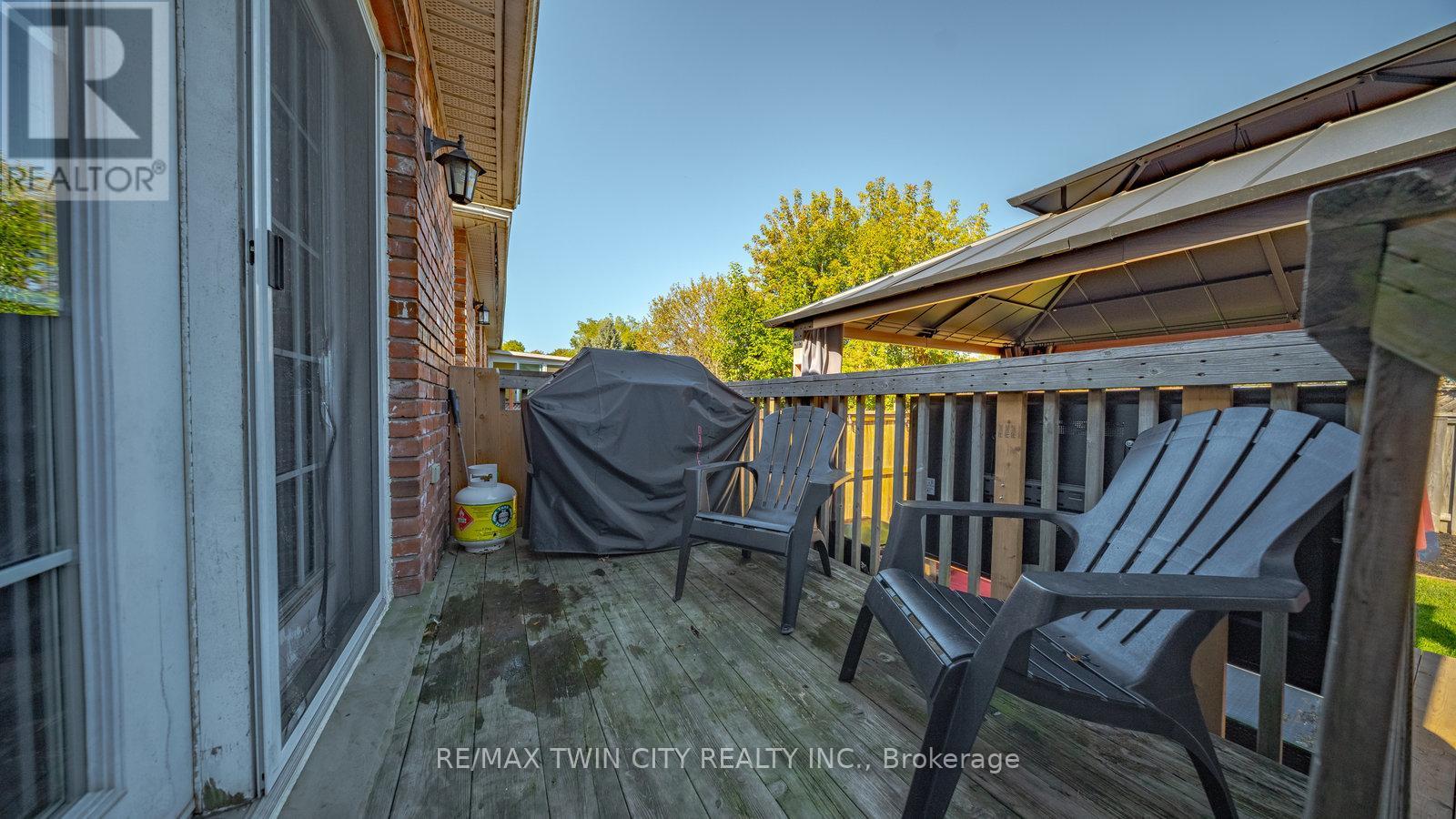 124 Marlborough Street, Brantford, Ontario  N3S 7Y2 - Photo 28 - X12559110