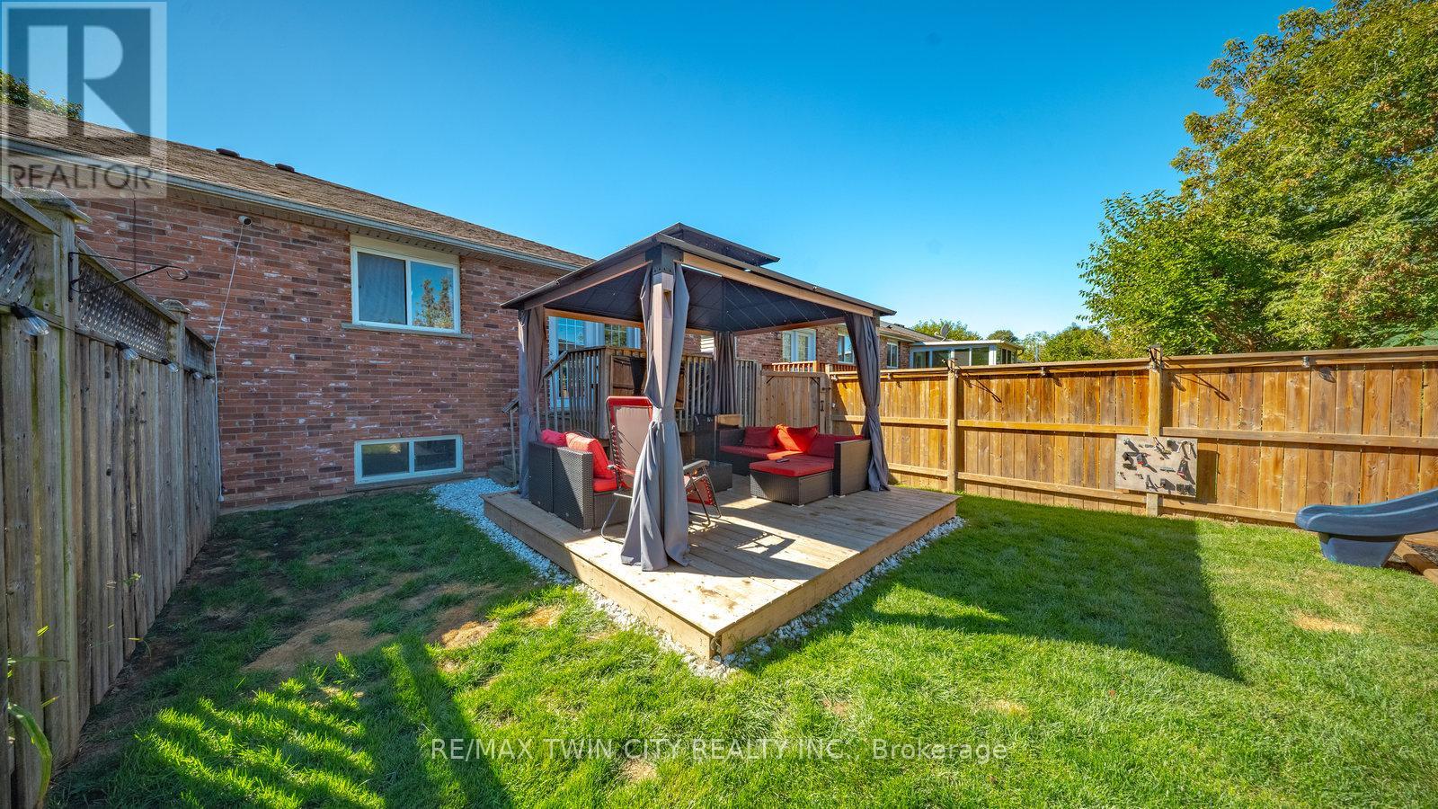 124 Marlborough Street, Brantford, Ontario  N3S 7Y2 - Photo 37 - X12559110