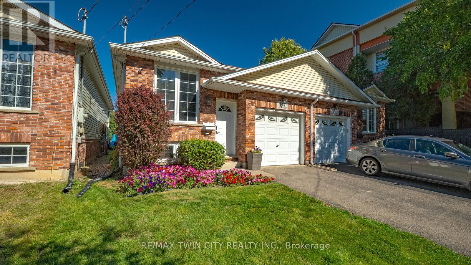 124 Marlborough Street, Brantford, Ontario  N3S 7Y2 - Photo 4 - X12559110