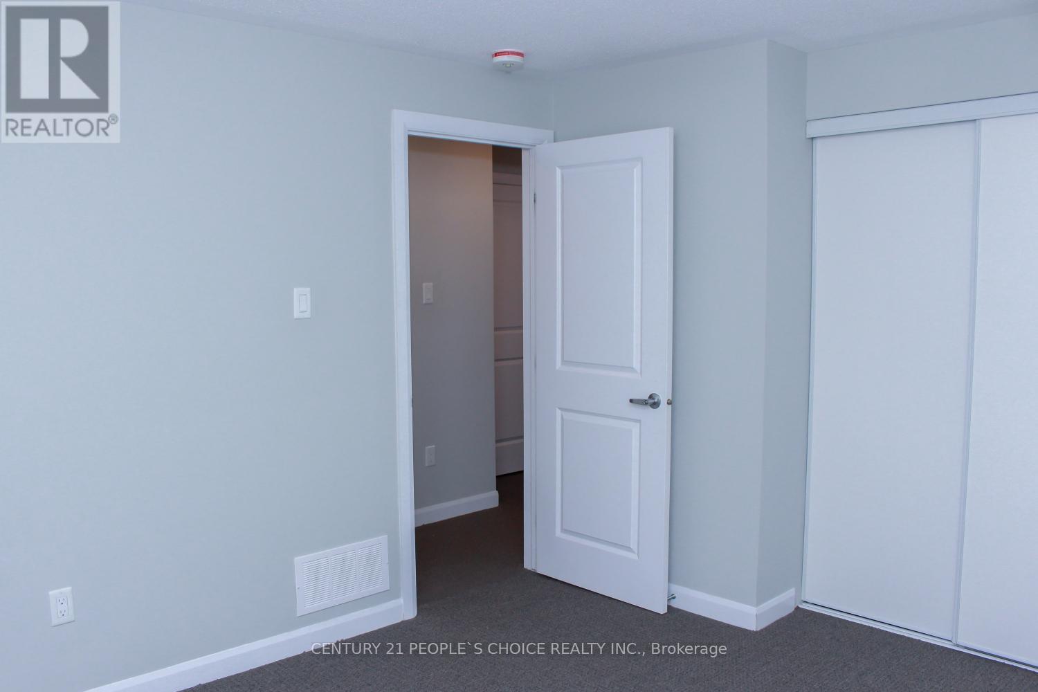 A - 305 Eldorado Private, Ottawa, Ontario  K2K 0N9 - Photo 8 - X12559112