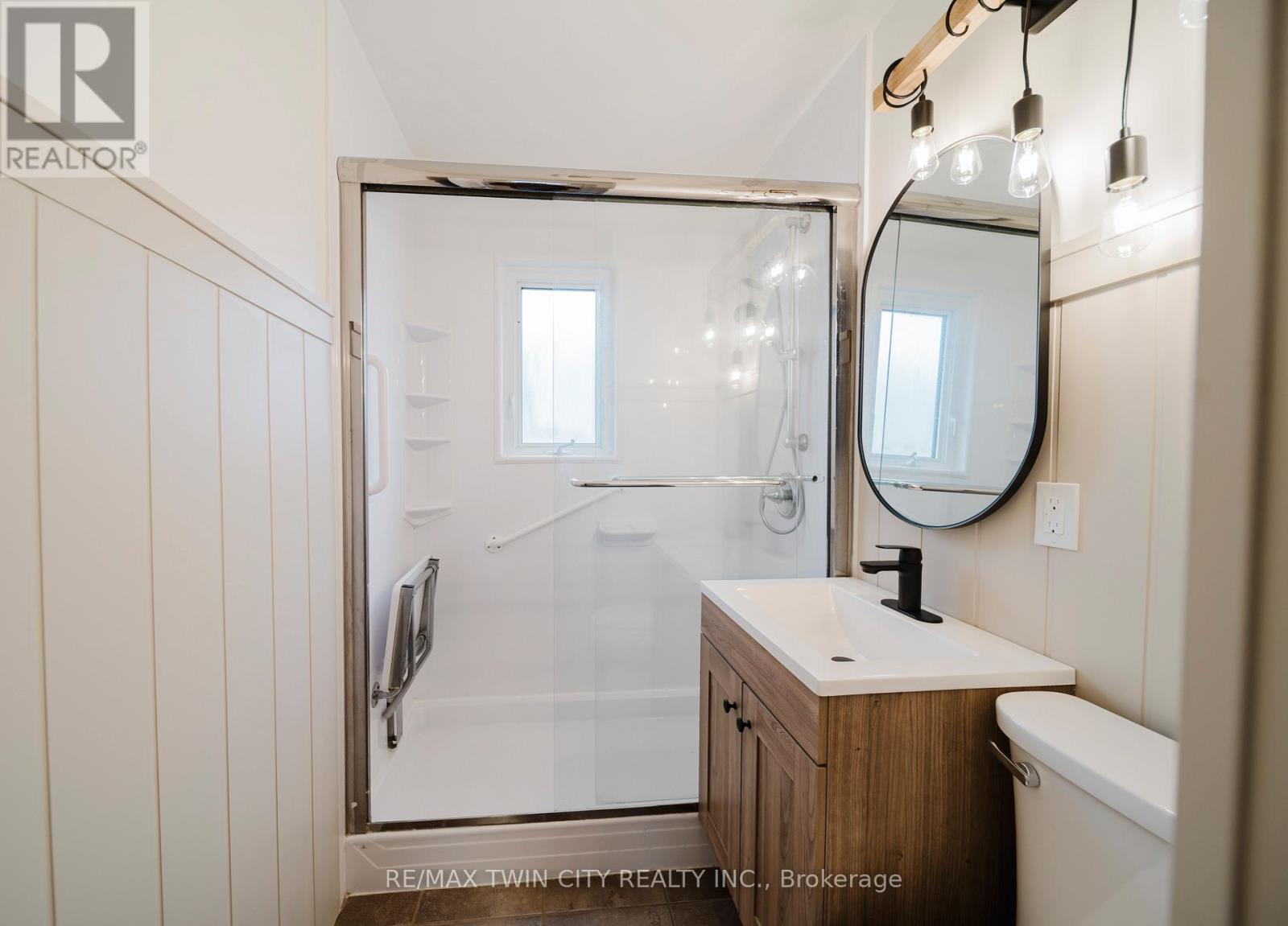 376 Peel Street, Wilmot, Ontario  N3A 1E5 - Photo 18 - X12559152