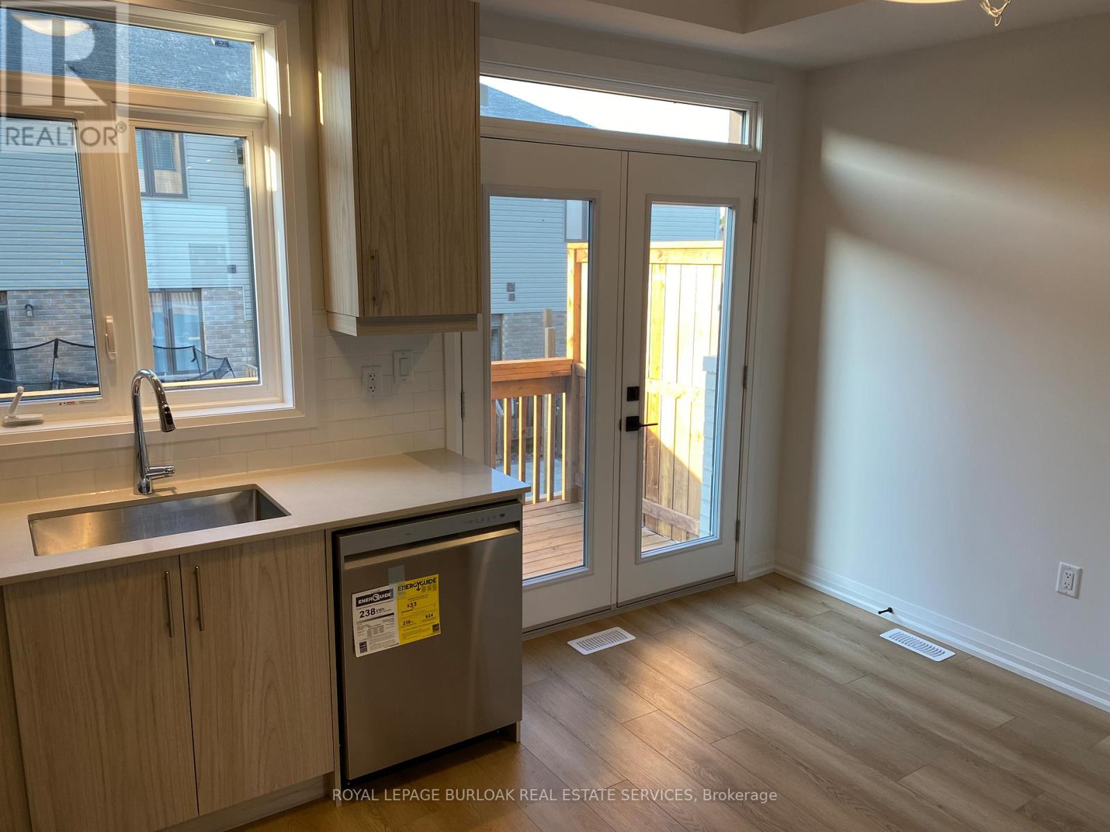 54 - 55 Tom Brown Drive, Brant, Ontario  N3L 0N5 - Photo 11 - X12559156