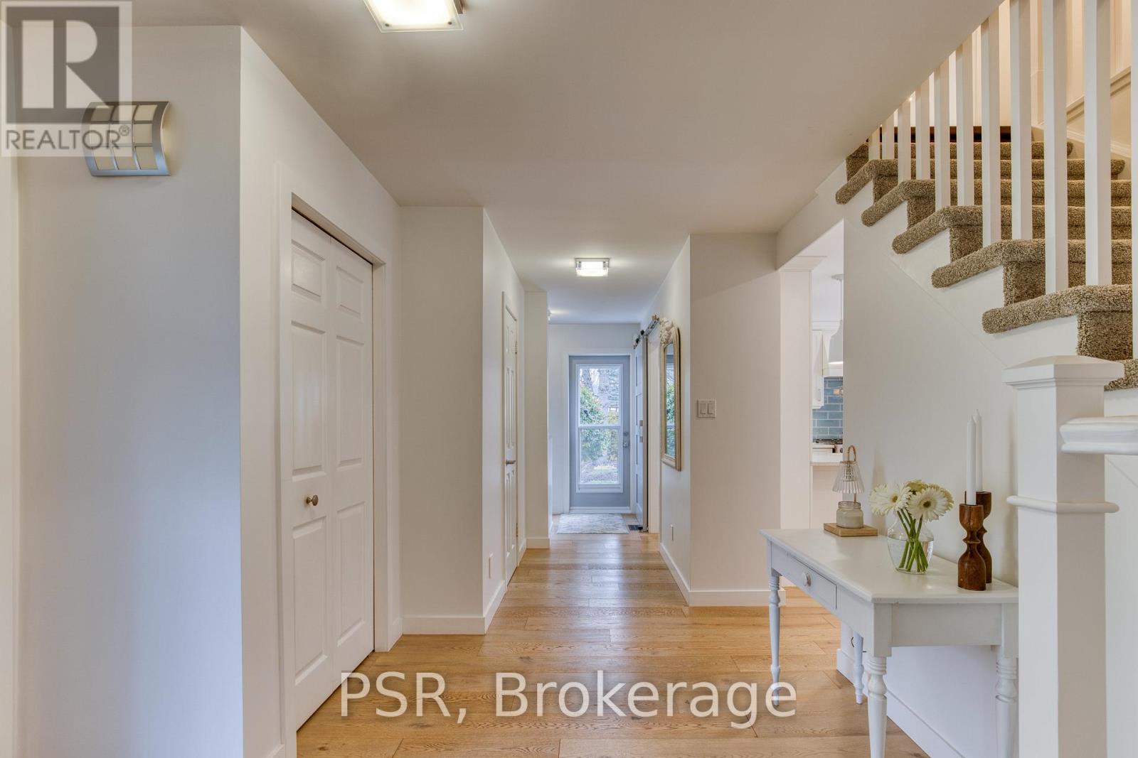 39 Hughson Street, North Dumfries, Ontario  N0B 1L0 - Photo 14 - X12559158