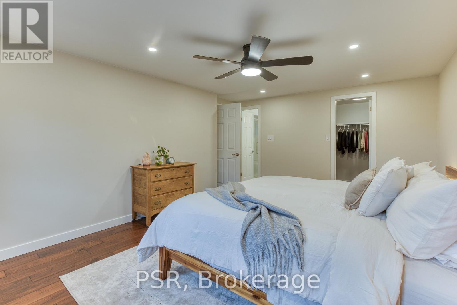 39 Hughson Street, North Dumfries, Ontario  N0B 1L0 - Photo 28 - X12559158