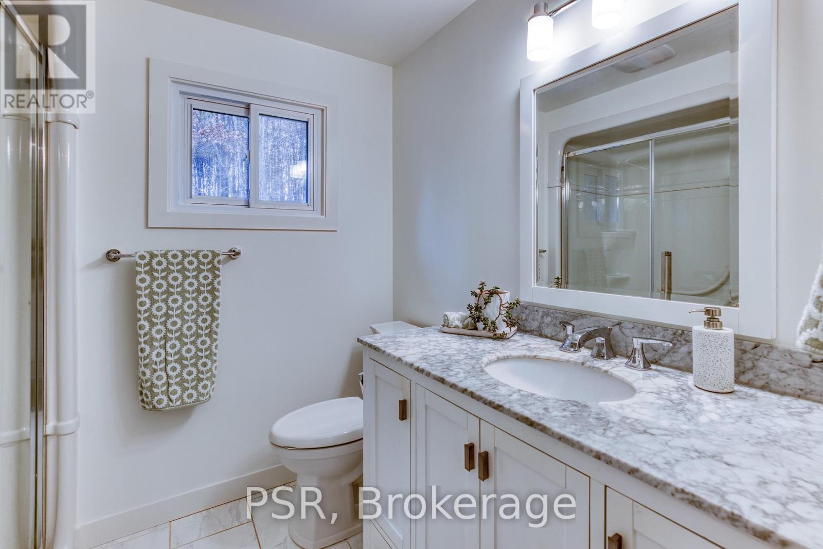 39 Hughson Street, North Dumfries, Ontario  N0B 1L0 - Photo 30 - X12559158