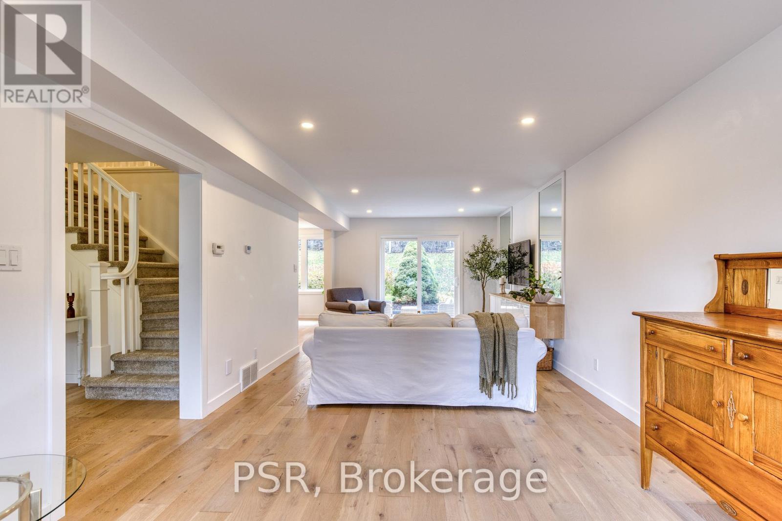 39 Hughson Street, North Dumfries, Ontario  N0B 1L0 - Photo 7 - X12559158