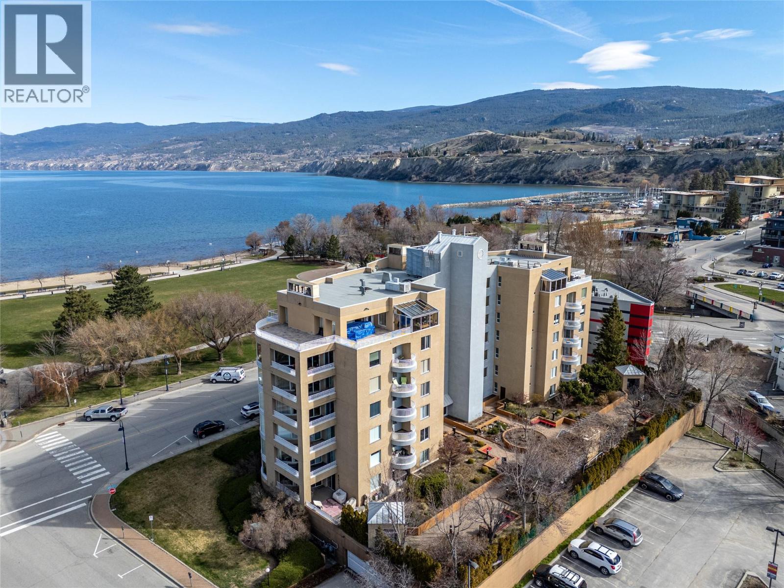 86 Lakeshore Drive Unit# 104, Penticton, British Columbia  V2A 1B5 - Photo 2 - 10369424